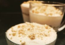 Εύκολο γλυκό με γιαούρτι